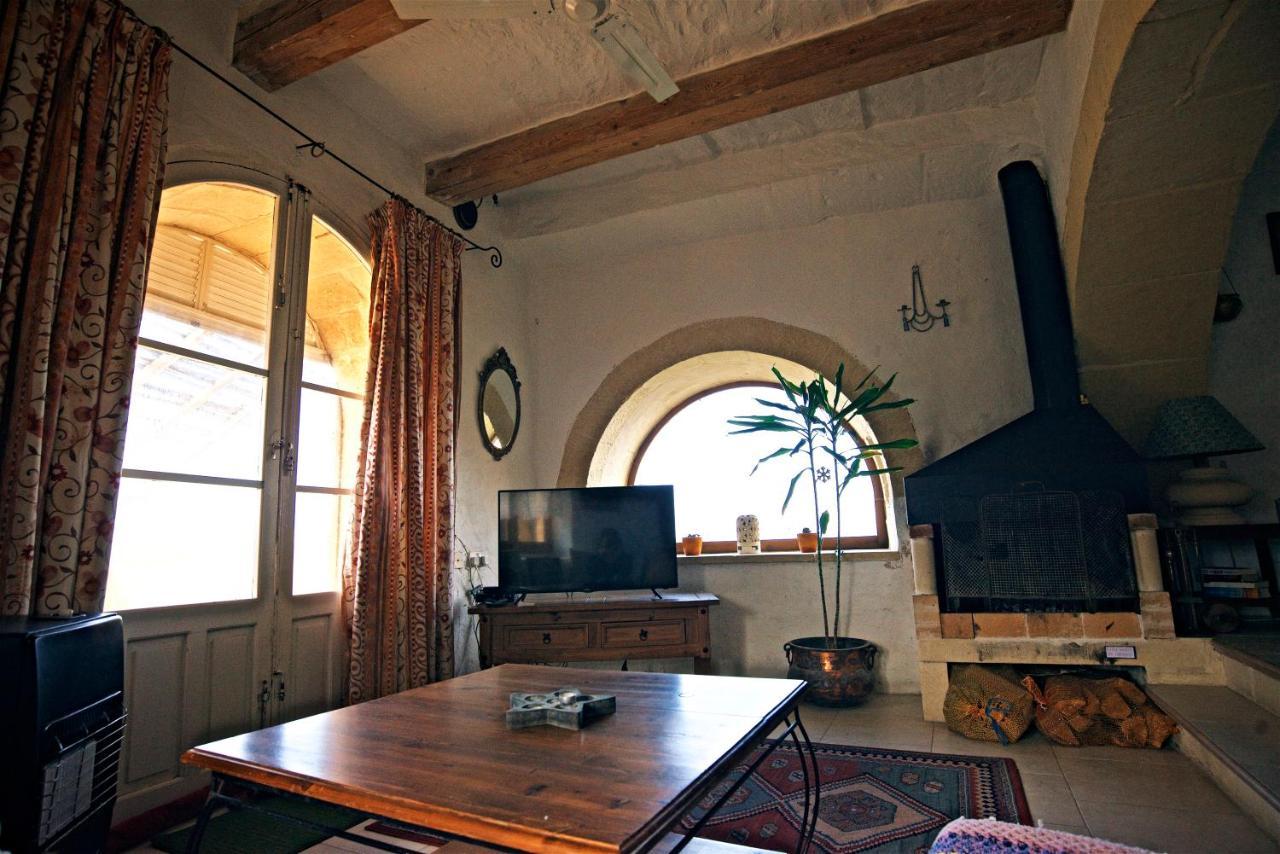 Hotel Dar Ix-Xemx Nadur Esterno foto
