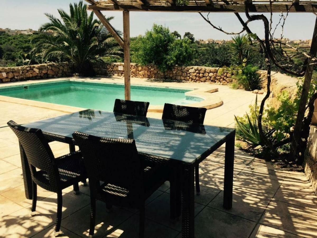 Hotel Dar Ix-Xemx Nadur Esterno foto